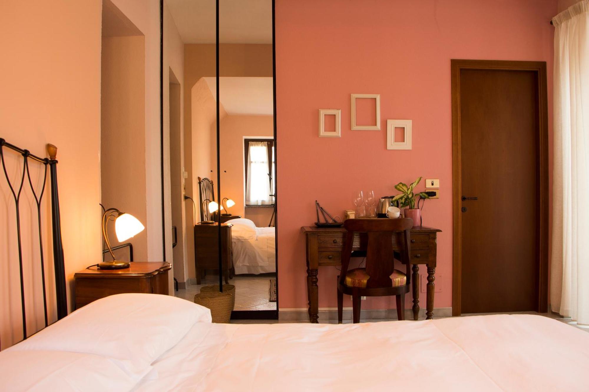 Bed and Breakfast L'Aromatario Neive Exteriér fotografie
